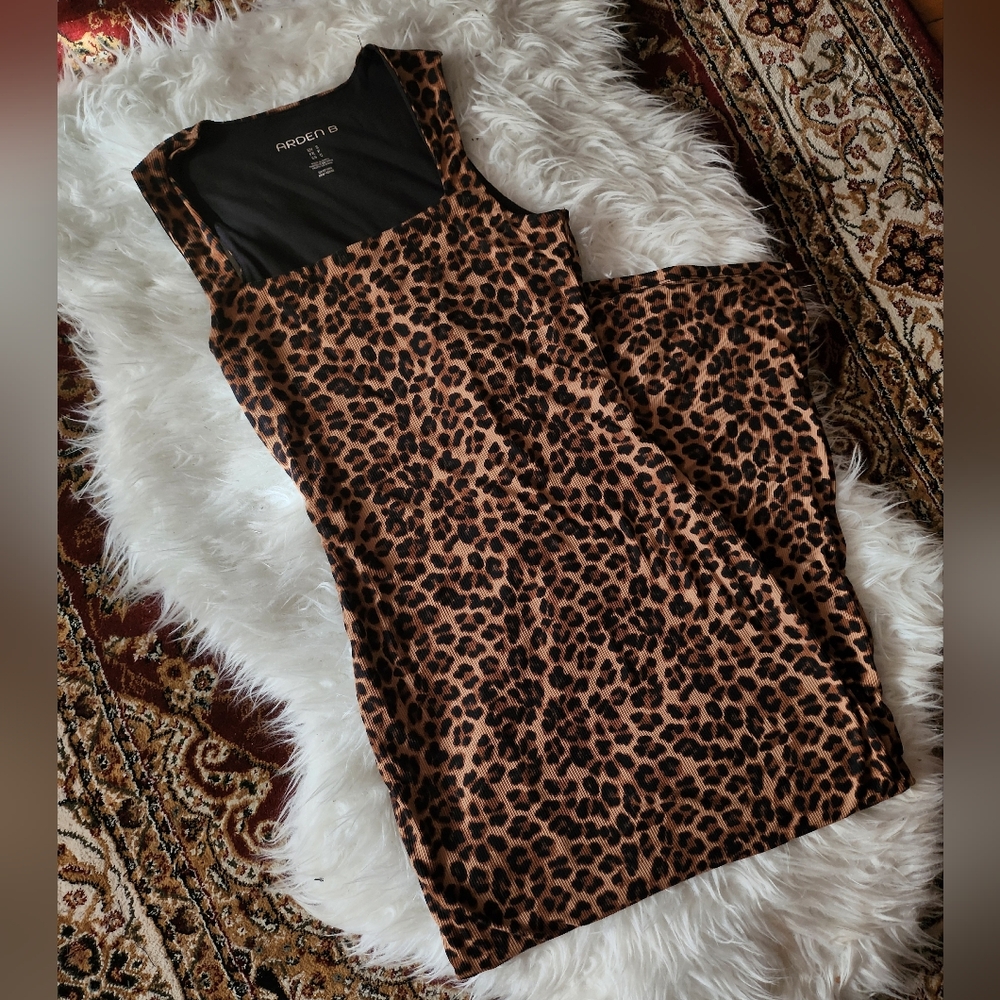 Squareneck Leopard Print Bodycon Dress